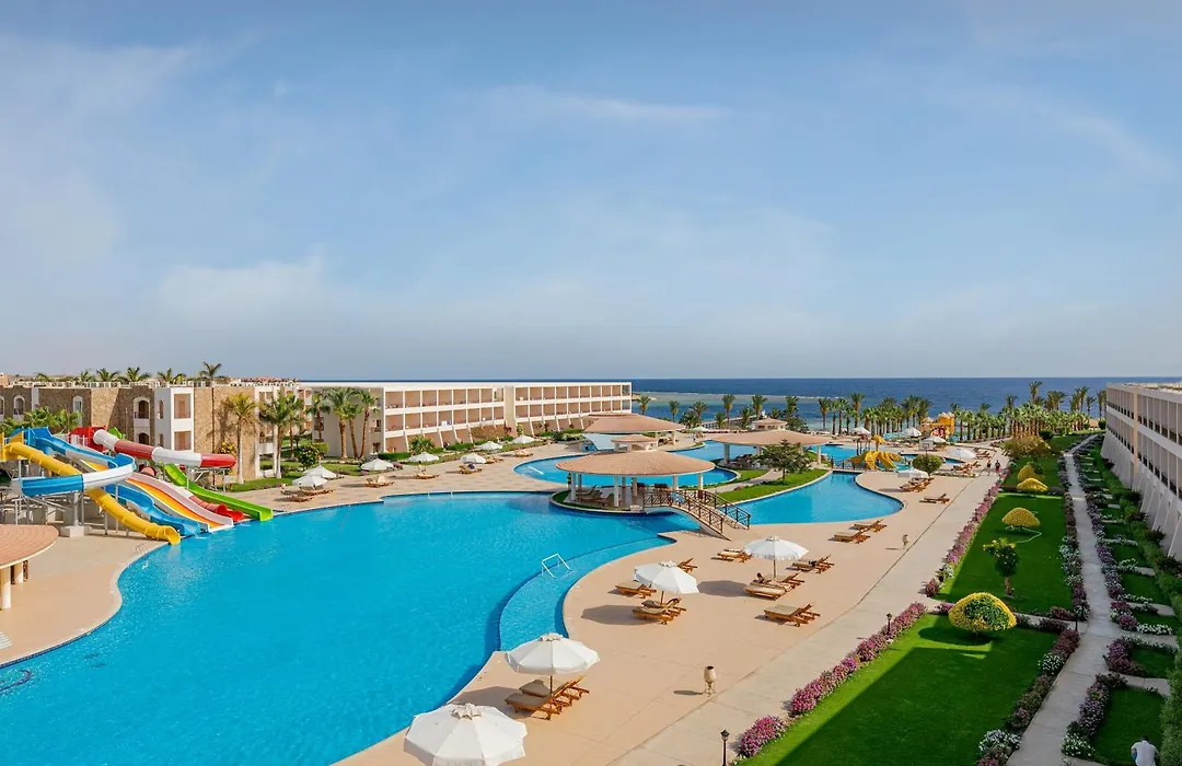 Royal Brayka Beach Resort-1
